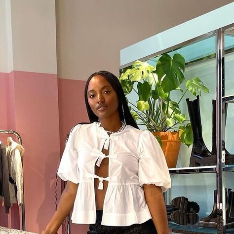 @fridacashflow spotted in the Cotton Poplin Peplum Blouse 🤍Discover the latest @ganni collection in-store and online at Workshop #ganni #gannigirls #workshopnz Ganni Peplum Blouse, Ganni Poplin Blouse, Ganni Peplum Top, Ganni Top Sewing Pattern, Poplin Blouse Outfit, Latest Blouse Ideas, Bow Tops Outfit, Ganni Outfit, Bow Blouse Outfit