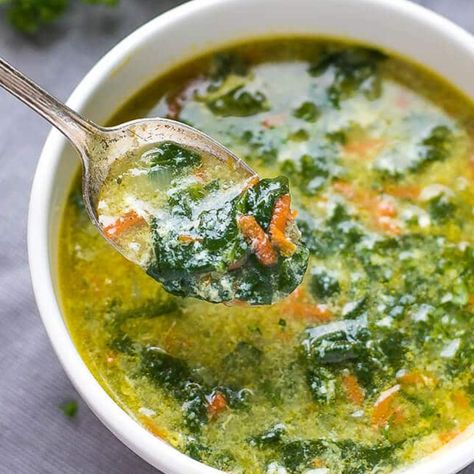 Easy Soup Recipes Healthy, Spinach Soup Recipe, Fat Burning Soup, Low Calorie Soup, Egg Drop Soup, Spinach Egg, Spinach Soup, Egg Drop, Soup Diet