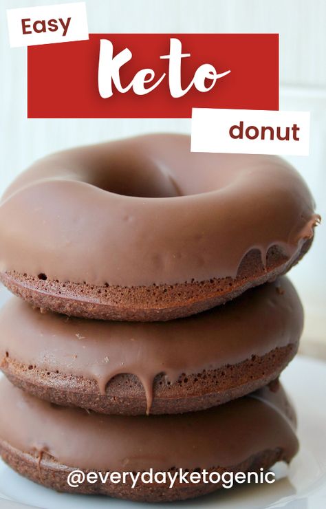 Low Carb Donut, Galletas Keto, Chocolate Doughnuts, Keto Donuts, Healthy Donuts, Keto Chocolate Cake, Chocolate Glazed Donuts, Postre Keto, Donuts Recipe