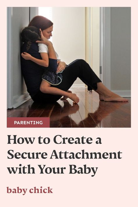 Creating a secure attachment with your baby from the beginning is one of the most important things we can do for them. Here's why and how. #secureattachment #parenting Learned Behaviors, Motherhood Inspiration, Emotional Child, Attachment Styles, Secure Attachment, Baby Chick, Attachment Parenting, Future Children, Breastfeeding Tips