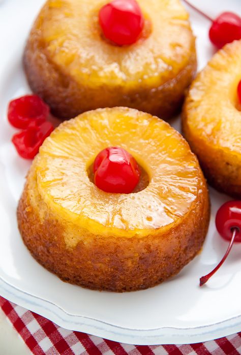 Mini Pineapple Upside-Down Cakes - Baker by Nature Party Pastries, Pineapple Upside Down Cakes, Spanish Dessert, Pineapple Upside Down Cake Recipe, Mini Pineapple Upside Down Cakes, Upside Down Cakes, Pineapple Upside Down Cupcakes, Upside Down Cake Recipe, Resipi Kek