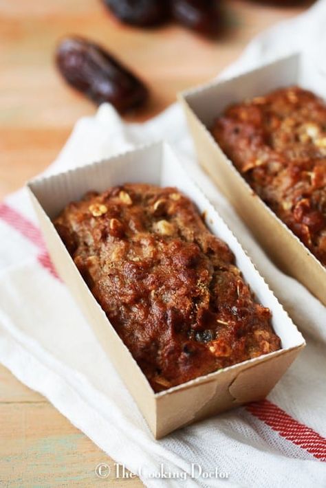 Walnut Loaf Recipe, Tin Cakes, Date And Walnut Loaf, Date And Walnut, Date And Walnut Cake, Walnut Loaf, Date Nut Bread, Mini Loaves, Baking Projects