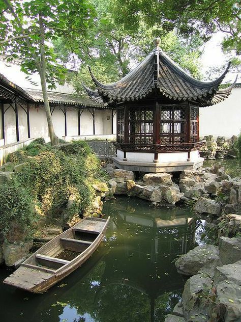 Residential Garden, Suzhou China, Chinese House, China Architecture, Traditional Japanese House, Jiangsu China, Asian Garden, Asian Architecture, Chinese Landscape