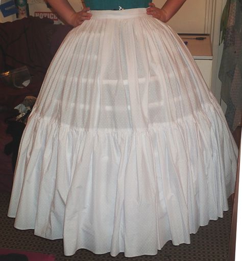 Hoop Skirt Tutorial, 1860s Petticoat Pattern, 1860s Skirt Pattern, Hoop Skirt Pattern, Princess Dress Diy, Chemise Pattern, Victorian Chemise, Truly Victorian, Petticoat Pattern