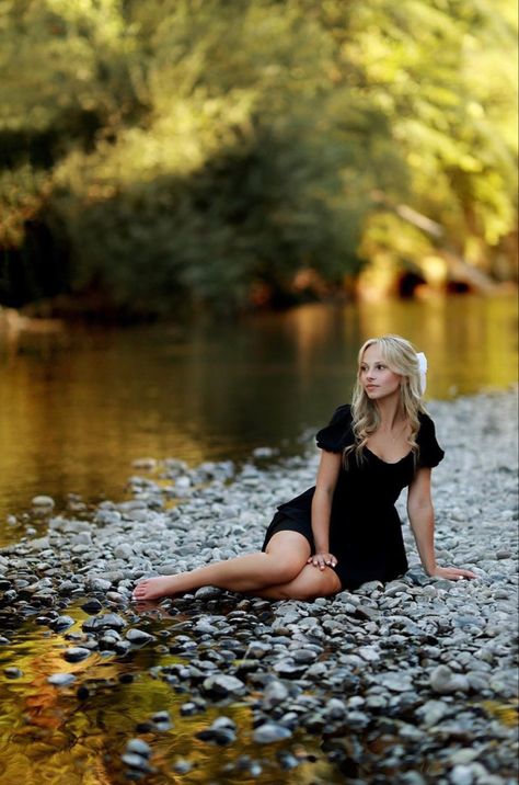 Girly Photography Poses Outdoor, Self Photoshoot Outdoor, Spring Instagram Pictures Photo Ideas, Creek Picture Ideas, Senior Water Photoshoot, Photoshoot Ideas For Beginners, River Graduation Pictures, Model Shoot Ideas Outdoor, Picture Poses Ideas Standing Dress