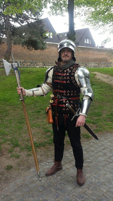 man at arms Brigandine Armor Art, Brigantine Armor, Brigandine Armor, 15th Century Armor, Sca Armor, Century Armor, Historical Armor, Late Middle Ages, Medieval Life