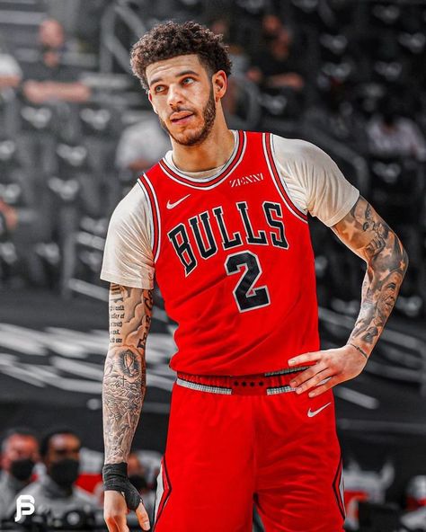 Lonzo Ball Wallpaper, Chigago Bulls, Ball Brothers, Ball Family, Friend Wallpaper, Best Friend Wallpaper, Hair Braiding Styles, African Hair Braiding, Lonzo Ball