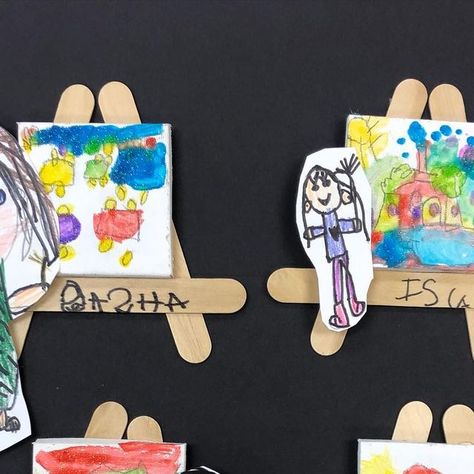 Sara Farrell on Instagram: "Kindergarten self portraits- one of my all time favorite lessons! We even used mirrors to get the details just right.  This year, I bought these mini-canvases using some of our @artsonia funding!! . . . #kindergarten #kindergartenart #kidsart #childrensart #elementaryart #artsonia #selfportrait #drawing #painting #arteducation #creativelifehappylife #stickwithartcontest" Mini Portrait Painting, All About Me Topic, Kindergarten Self Portraits, Recipe Tin, Art Easel, Easels, Kindergarten Art, Small Canvas, Mini Canvas