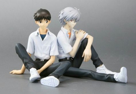 Neon Genesis Evangelion Shinji, Shinji Kaworu, Nagisa Kaworu, Evangelion Shinji, Kaworu Nagisa, Neon Evangelion, Happy Photos, Rei Ayanami, Jointed Dolls