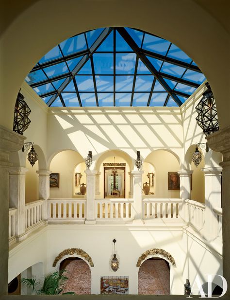 Richard Landry Crafts a Spanish Colonial-Style Home in Los Angeles | Architectural Digest Skylight Courtyard, Spanish Style Mansion, Spanish Colonial Decor, Spanish Style Decor, Spanish Colonial Homes, Colonial Mansion, Spanish Modern, Colonial Style Homes, Mediterranean Home Decor