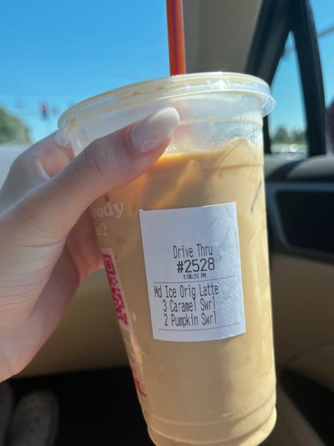 Pumpkin Dunkin Drinks, Dunkin Chai Latte Order, Pumpkin Spice Dunkin Order, Best Dunkin Drinks, Dunkin Latte Order, Fall Dunkin Orders, Dunkin Pumpkin Iced Coffee Order, Dunkin Orders Iced Coffee, Pumpkin Dunkin Coffee