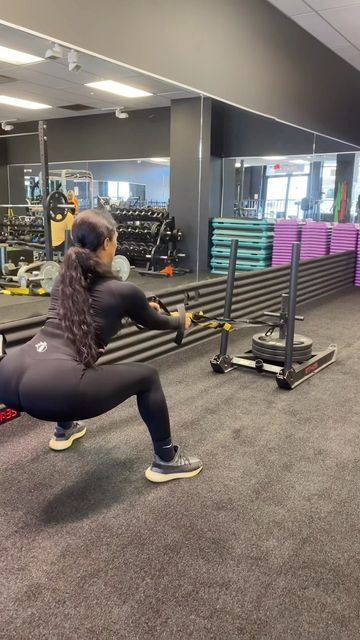 BBS | Fitness on Instagram: "#workoutmotivation Grind Now, Shine Later! @jyoubadd rocking the Black Envy Set 🔥 🛍️Shop this look - Squat proof, high waist BBSFITNESS.COM Subscribe for 10%off your order ! #bodybyshy #bbsfitbabes #bbsfitness" Grind Now Shine Later, Fitness Women, Squat Proof, The Black, Fitness Motivation, Active Wear, High Waist, High Waisted, 10 Things