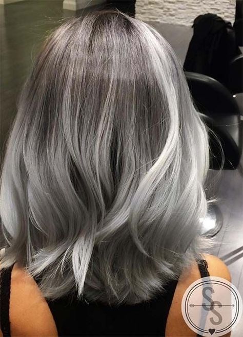 Silver Hair Color Ideas - Pastel Hairstyles with Shoulder Length Hair Grey Hair Color Silver, Granny Hair, Silver Highlights, Kadeřnické Trendy, Silver Grey Hair, Silver Hair Color, Have Inspiration, Ombre Hair Color, Grey Hair Color