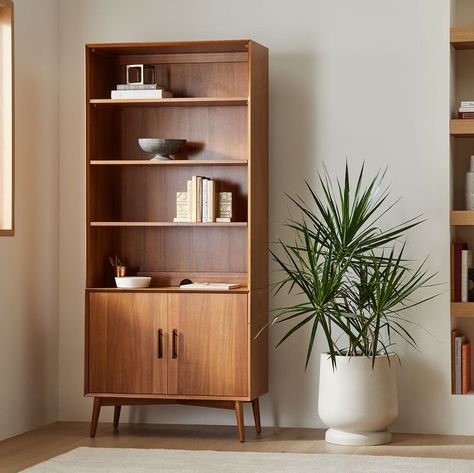 West Elm Dining Room, West Elm Dining, Contemporary Bookshelf, Mid Century Modern Bookcase, Open Cabinet, Dining Room Hutch, Прикроватные Тумбочки, Open Cabinets, Modern Bookcase