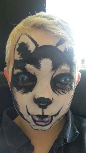 Husky face paint Husky Faces, Paint Animals, Alaskan Husky, Face Paintings, Facepainting Ideas, Boy Face, Face Painting Designs, Wow Art, Facepaint