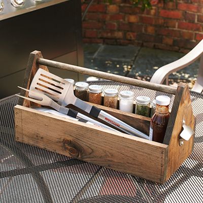 Bbq Tool Storage Ideas Patio, Outdoor Grill Accessories Storage, Bbq Accessories Storage Ideas, Storing Grilling Utensils, Grilling Basket Ideas, Grill Tool Storage Ideas, Grill Accessories Gifts, Bbq Tools Storage, Grill Gift Basket