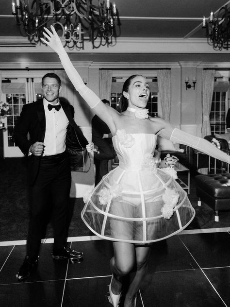 Inside Olivia Culpo and Christian McCaffrey’s Classic New England Wedding | Vogue Olivia Culpo Wedding Dress, Olivia Culpo Wedding, Celeb Wedding, Olivia Culpo Style, Wedding Vogue, Circus Wedding, Destination Wedding Decor, Christian Mccaffrey, New England Wedding