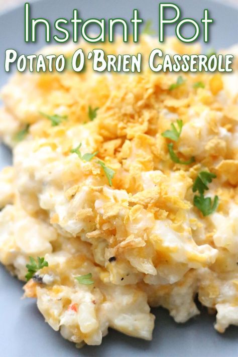 Instant Pot Potato O’Brien Casserole–frozen O’Brien potatoes are stirred together with seasonings, sour cream and cheese and then cooked in your Instant Pot (or Crockpot). Potato O'brien Casserole, Crockpot Breads, Side Vegetables, Scallop Potatoes, Lemon Rice Soup, Vegetables Dishes, Delicious Breakfast Casserole, Chicken Noodle Casserole, Recipe Italian