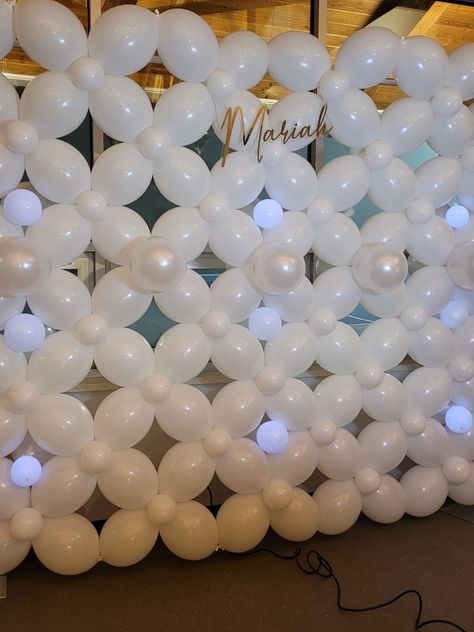 Lattice Backdrop, Wedding Ballon, 80th Birthday Party Decorations, Link Balloons, Balloons Wall, Balloon Bouquet Diy, Lattice Wall, Balloon Display, Birthday Party Centerpieces