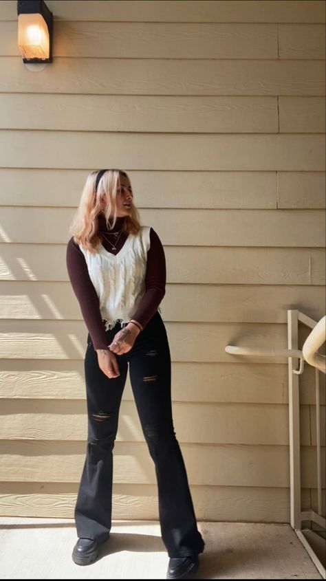 Sweater Vest And Loafers, Flared Jeans Sweater Outfit, Sweater Vest And Flared Pants, Western Sweater Vest Outfit, Sweater Vest Western Outfit, Jeans And Sweater, Sweater Vest Outfit, Loafers Outfit, Vest Outfit