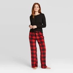 Plaid Pjs, Buffalo Plaid Pajamas, Xmas Pajamas, Plaid Pajama, Couple Pajamas, Women's Henley, Plaid Pajama Pants, Comfortable Pajamas, Christmas Pjs