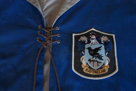 ravenclaw quidditch robe detail Quidditch Uniform, Ravenclaw Quidditch, Ravenclaw Pride, Cho Chang, Ravenclaw Aesthetic, Ravenclaw House, Images Harry Potter, Harry Potter Houses, Hogwarts Aesthetic