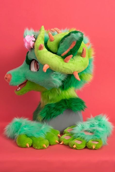 Colorful Fursuits, Unique Fursuits, Fursona Ideas, Fursuit Ideas, Fur Suit, Fur Suits, Dream Reality, Suit Ideas, Animal Head