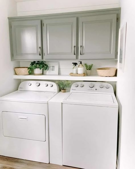 Washer Room Ideas Small Spaces, Small Laundry Room Ideas With Top Loader, Laundry Bin Organization, Small Laundry Room Ideas Top Loaders, Laundry Room With Top Loader Ideas, Small Basement Laundry Room Ideas, Laundry Room Cabinet Organization, Laundry Room Countertop Ideas, Fixer Upper Laundry Room