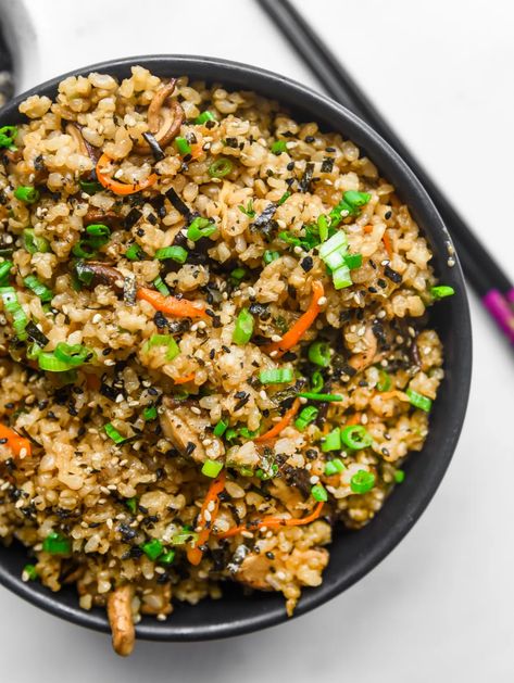 Japanese Mushroom Fried Rice | Nourish Deliciously Japanese Mushroom, Veggie Rice Bowl, Mushroom Fried Rice, Japanese Fried Rice, Fried Rice Dishes, Fried Rice Recipe Easy, Mushroom Varieties, Paleo Dishes, Vegetarian Dinners