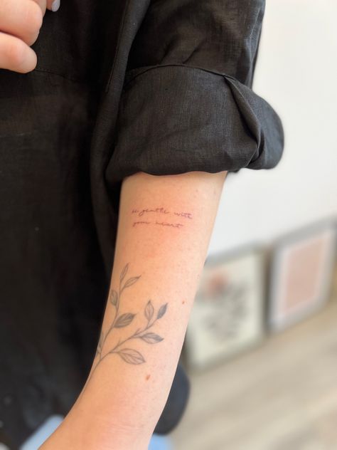 Тату, tattoo, надпись Be Gentle Tattoo, Bind My Wandering Heart To Thee Tattoo, Be Gentle With Yourself, Be Gentle, Heart Tattoo, Flower Tattoo, Tattoos, Quick Saves