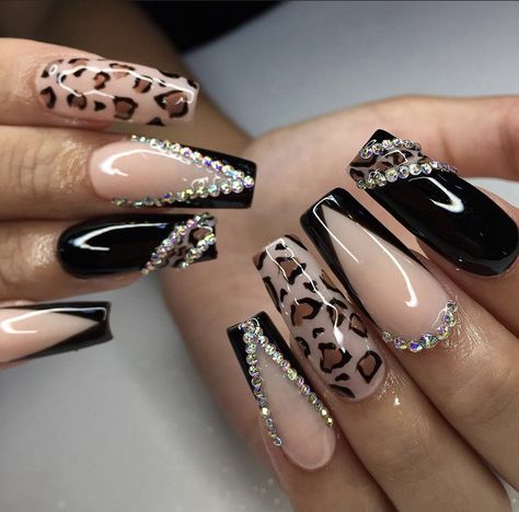 Cheetah Print Nails, Purple Acrylic Nails, Tie Dye Nails, Leopard Print Nails, Fancy Nails Designs, Nails Design With Rhinestones, Leopard Nails, Nail Art Designs Videos, Pink Acrylic Nails