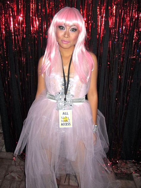 Nicki Minaj Pink Friday Nicki Minaj Costume, Pink Friday Nicki Minaj, Joy Costume, Nicki Minaj Tour, Nicki Minaj Concert, Nicki Minaj Outfits, Nicki Minaj Pink Friday, Nikki Minaj, Black Halloween Dress