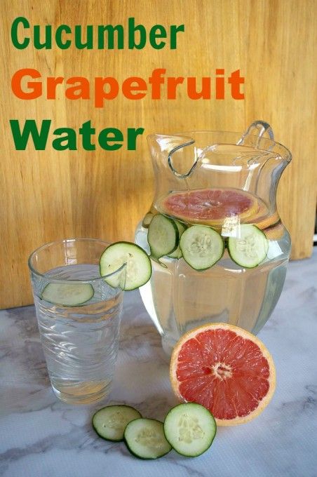 Cucumber Grapefruit Water - a refreshing way to boost your health, keep you hydrated, and a great change from drinking regular water! Chia Seed Water Benefits, Grapefruit Water, Cucumber Detox Water, Frosted Lemonade, Lemon Diet, Detox Juice Recipes, Cucumber Water, Infused Water Recipes, Detox Water Recipes