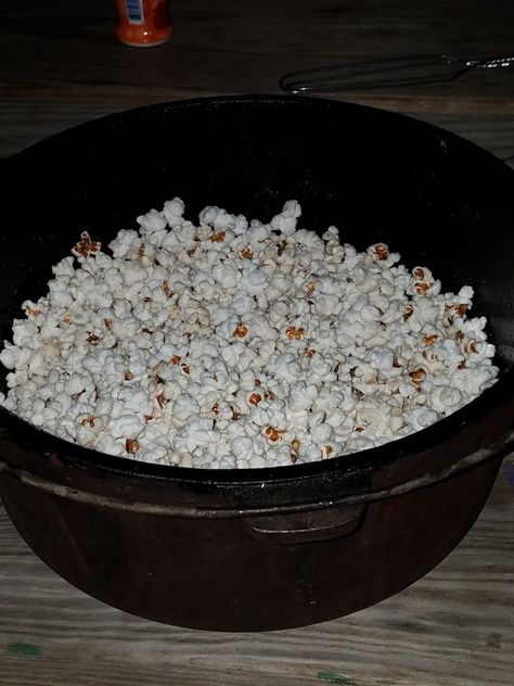 Dutch Oven Popcorn, Camping Popcorn, Campfire Popcorn, Lodge Dutch Oven, Buttery Popcorn, Kettle Popcorn, Camp Snacks, Easy Camp, Dutch Oven Camping