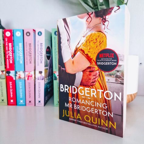 Who else has already binged the first part of @bridgertonnetflix Season 3!! 🙋‍♀️🤣 I absolutely love Colin and Penelope, so I was so excited for this storyline. I've been meaning to read the books for ages, so I finally treat myself, and they arrived today! Just in time as I need something to tie me over until part 2 starts in June as I'm not sure I would cope otherwise 🤣 ❔️Have you read? /been watching? ❗️Please, no spoilers here as there will be some people who have not yet watched it. ... Romancing Mister Bridgerton Book, Bridgerton Books, Romancing Mister Bridgerton, Bridgerton Series, Best Friends Brother, Netflix Original Series, Julia Quinn, Charming Man, Film Books