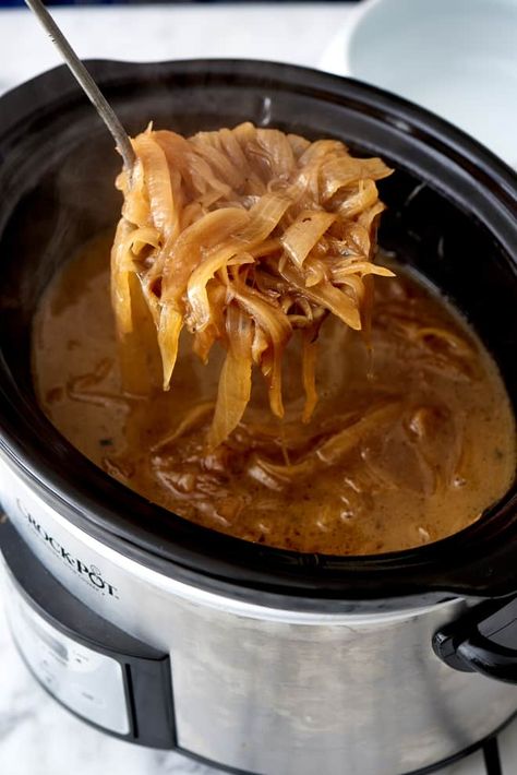 How To Make French Onion Soup in the Slow Cooker | Kitchn Recipes With French Onion Soup, French Onion Soup Recipe, Easy Crockpot Dinners, Onion Soup Recipes, Slow Cooker Dinner, Soup Recipes Slow Cooker, Onion Soup Mix, Fall Dinner, Slow Cooker Soup