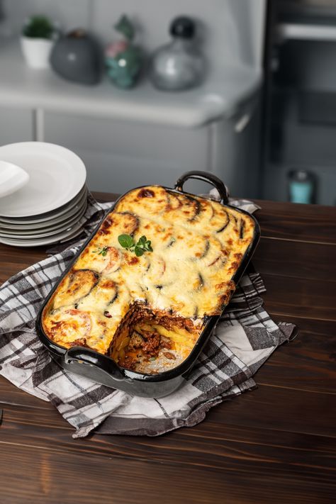 Griechische Moussaka – Ein traditionelles Rezept - Schnelle Gerichte für jeden Tag