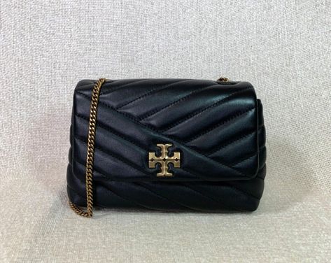 Tory Burch Kira Chevron, Kira Chevron, Tory Burch Kira, Leather Chain, Ebay Seller, Leather Bags, Chain Strap, Snap Closure, Mini Bag