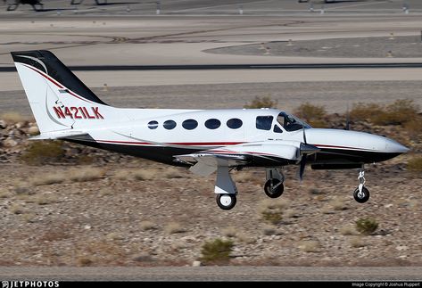 Manufactured in 1981. N421LK. Cessna 421C Golden Eagle. JetPhotos.com is the biggest database of aviation photographs with over 4 million screened photos online! Boeing 747 200, Deck Photos, Golden Eagle, Flight Deck, Boeing 747, Aircraft Modeling, Helicopter, Aircraft, Photographer