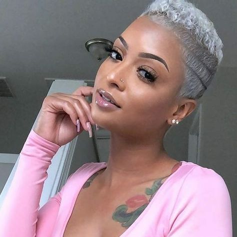 Short Natural Haircuts, Short Hair Designs, Black Hair Short Cuts, Short Shaved Hairstyles, Shaved Hair Designs, Silver Blonde Hair, Natural Hair Cuts, Tapered Hair, Natural Hair Short Cuts