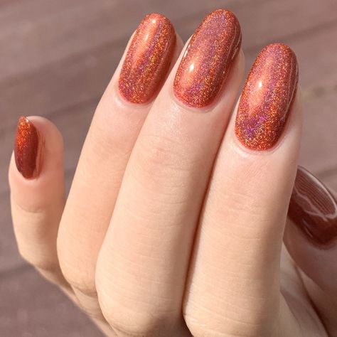 KBShimmer - Nail Polish - Slay Cozy Holographic-Beyond Polish Shiny Brown Nails, Rust Nail Color, Copper Nail Polish, Pumpkin Spice Nails, Sunset Nails, Copper Nails, Cool Autumn, Dnd Gel Polish, Flannel Sheets