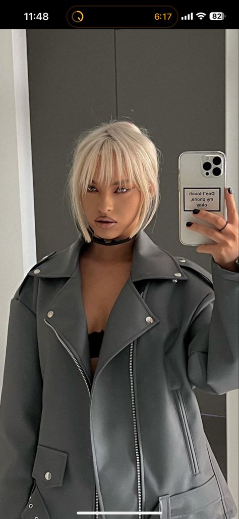 Blonde Inspo Hair Short, Womens Short Hair Styles 2024, Bleach Blonde Bob, Going Blonde, Light Blonde Hair, Artsy Photos, Bleach Blonde, Blonde Bobs, Bob Haircut