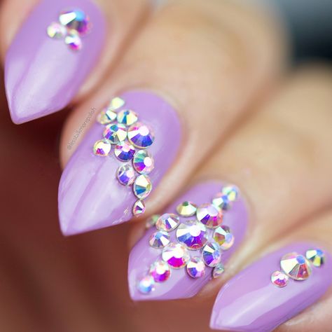 Arrow Shaped Nails, Arrow Nails Shape, Nails Arrow, Arrow Nails, Nail Filing, Less Talk, Fancy Nails Designs, An Arrow, Nail Art Inspiration