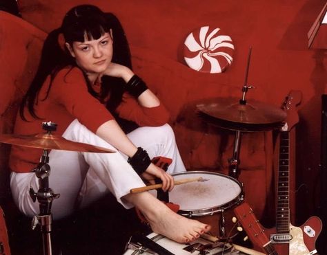 Meg Jack And Meg White, Women Drummers, Megan White, Wanda Jackson, Meg White, Billy Corgan, Seven Nation Army, Meg Ryan, Female Musicians