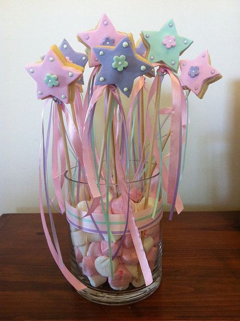 Fairy Wand Cookies, via Flickr. Tinkerbell Wand, Wand Cookies, Toddler Tea Party, Enchanted Forest Birthday Party, Woodland Fairy Birthday, Pink Princess Party, Princess Birthday Decorations, Enchanted Forest Birthday