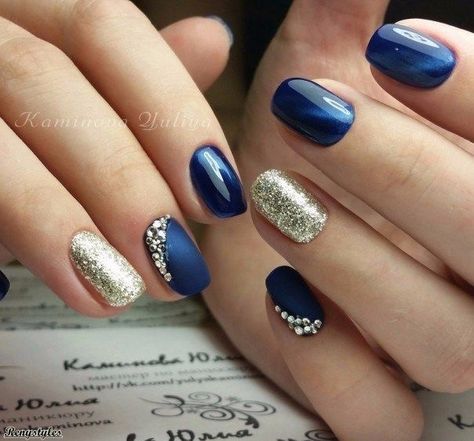 Easy Spring Nails, Blue Gold Nails, Spring Nails Art, Blue And Silver Nails, Nails Art Ideas, Spring Nail Art, Silver Nails, Prom Nails, Gold Nails