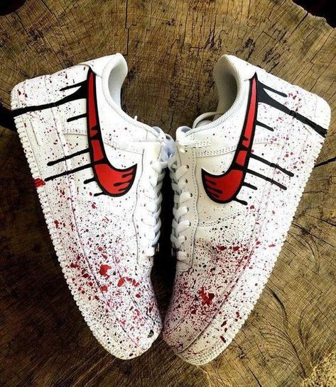 Sepatu Air Jordan, How To Wash Shoes, Air Force Shoes, Custom Painted Shoes, Custom Shoes Diy, Drip Design, Nike Shoes Air Force, Jordan Shoes Girls, Custom Nike Shoes