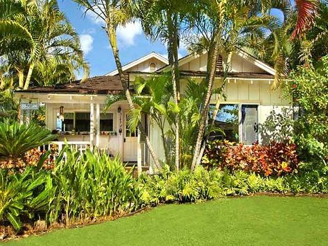 Hawaii House Hawaiian Homes, Island House Tropical, Hawaii Cottage, Hawaiian Beach House, Hawaii Beach House, Hawaiian House, Florida Cottage, Island Beach House, Hawaiian Homes