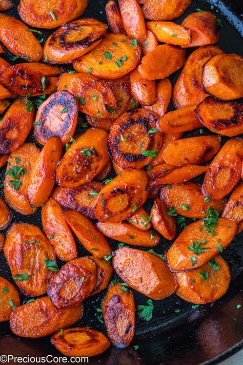 Fried Carrots Fried Carrots, Lamb Chops Pan Seared, Bake Turkey Wings Recipe, Carrot Dishes, Carrots Healthy, Baked Turkey Wings, Carrots Side Dish, Carrot Benefits, Easy Vegetable Side Dishes