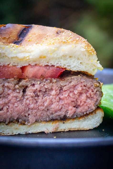 Sous Vide Burgers, Basic Mashed Potatoes, Mashed Potato Pancakes, Ground Beef Seasoning, Sous Vide Recipes, Making Mashed Potatoes, Sous Vide Cooking, Dinner Party Recipes, Medium Rare